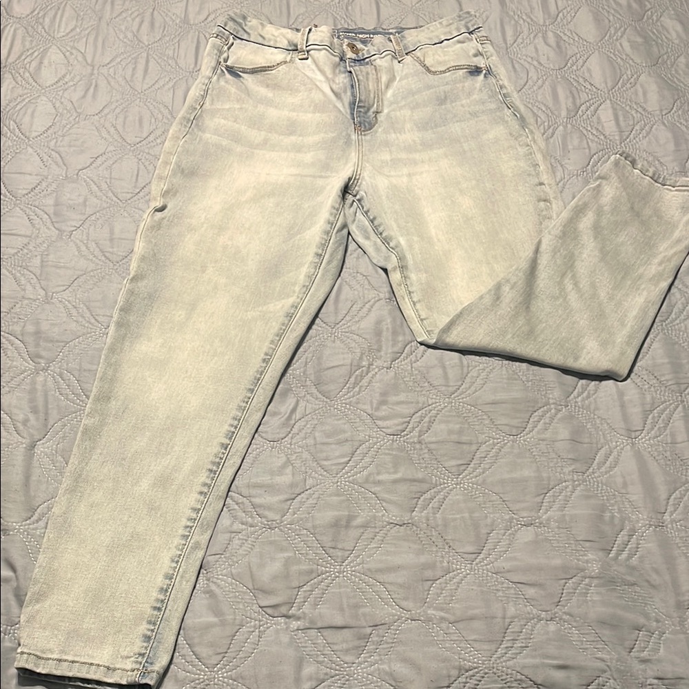 NOBO Women's Light Blue Straight Leg Jeans